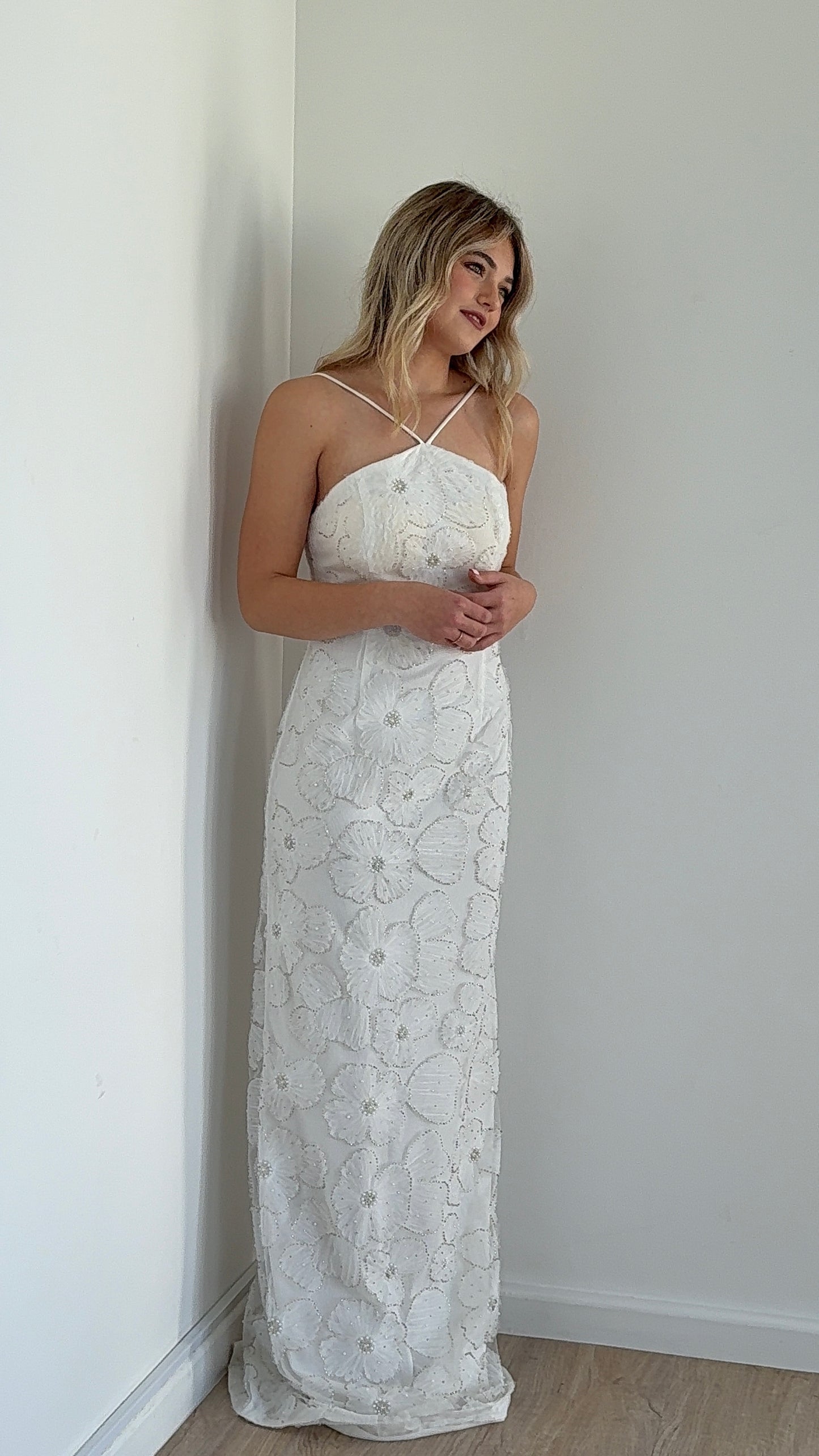 The Mirari in White