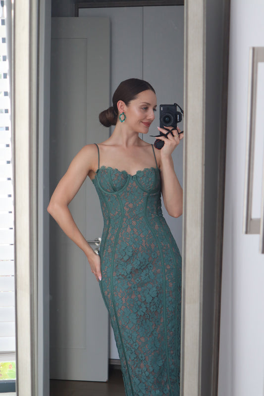House of CB - The Engagement Dress